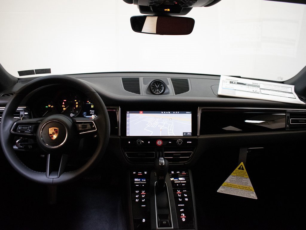 New 2026 Porsche Macan image 23