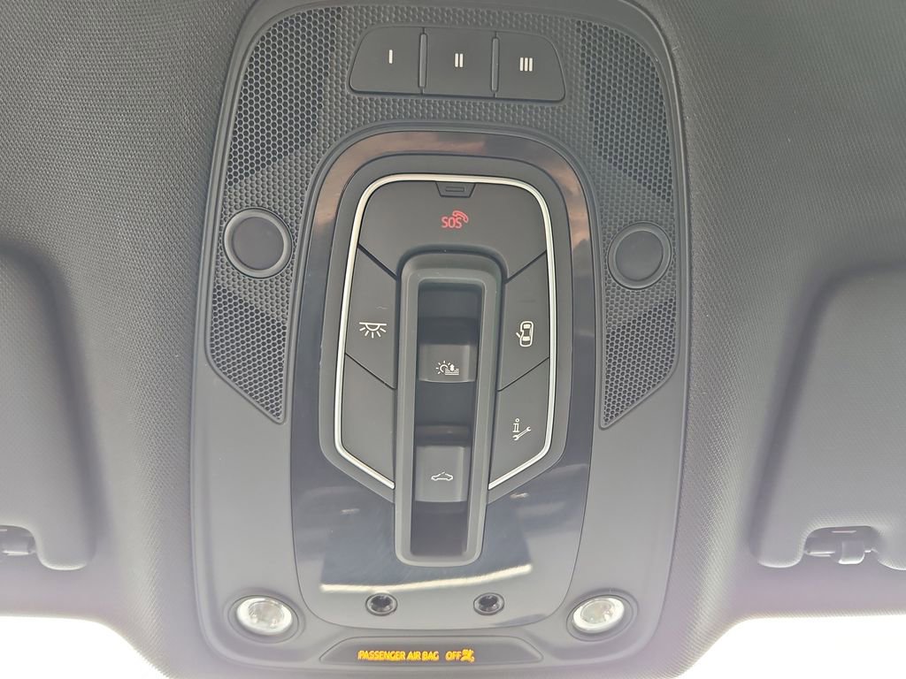 Used 2018 Audi SQ5 Premium Plus w/ Navigation Package image 22