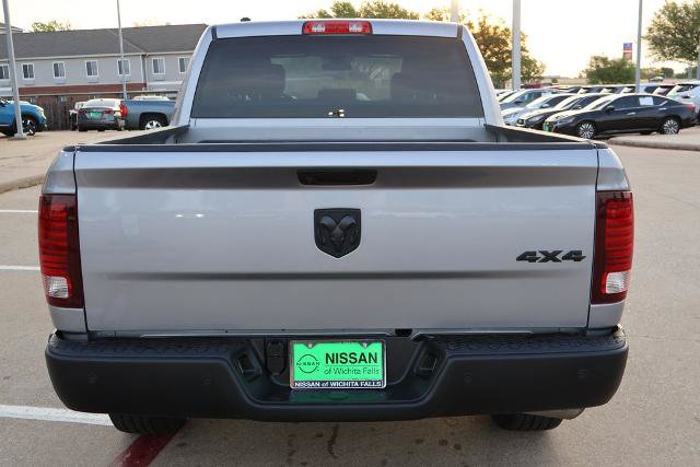 Used 2024 RAM 1500 Warlock AWD/4WD image 8