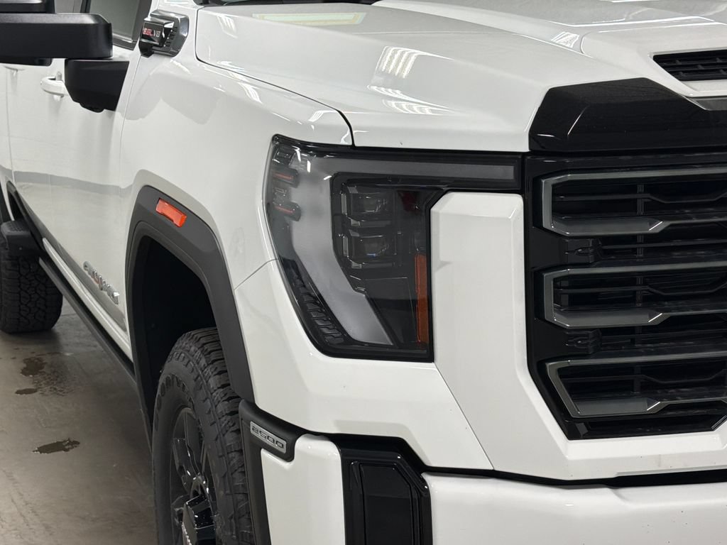 New 2026 GMC Sierra 2500 AT4 w/ Technology Package AWD/4WD image 4