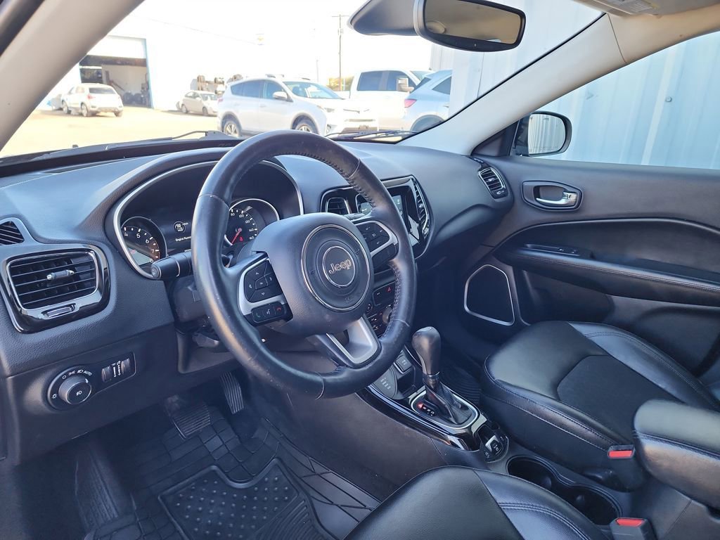 Used 2019 Jeep Compass Altitude image 14