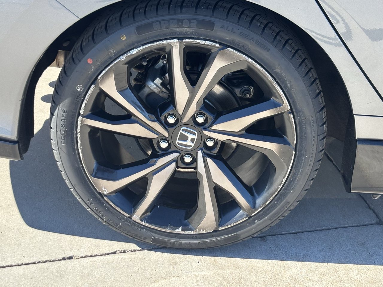Certified 2018 Honda Civic Sport Touring image 7