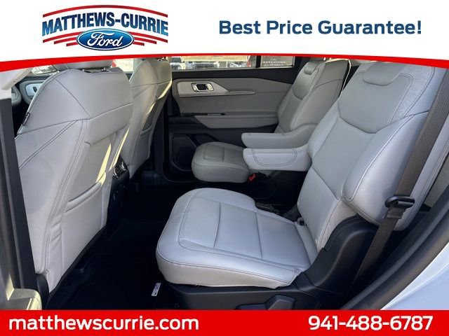 New 2026 Ford Explorer Active image 12
