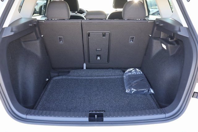 Certified 2026 Volkswagen Taos S FWD image 16