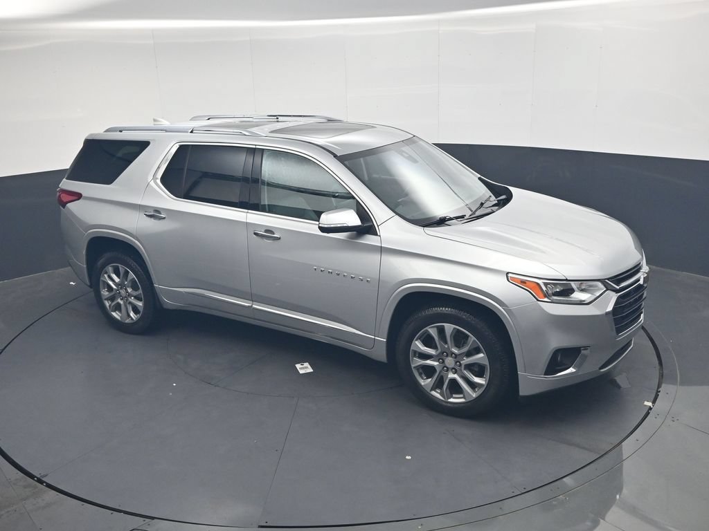 Used 2021 Chevrolet Traverse Premier FWD image 22