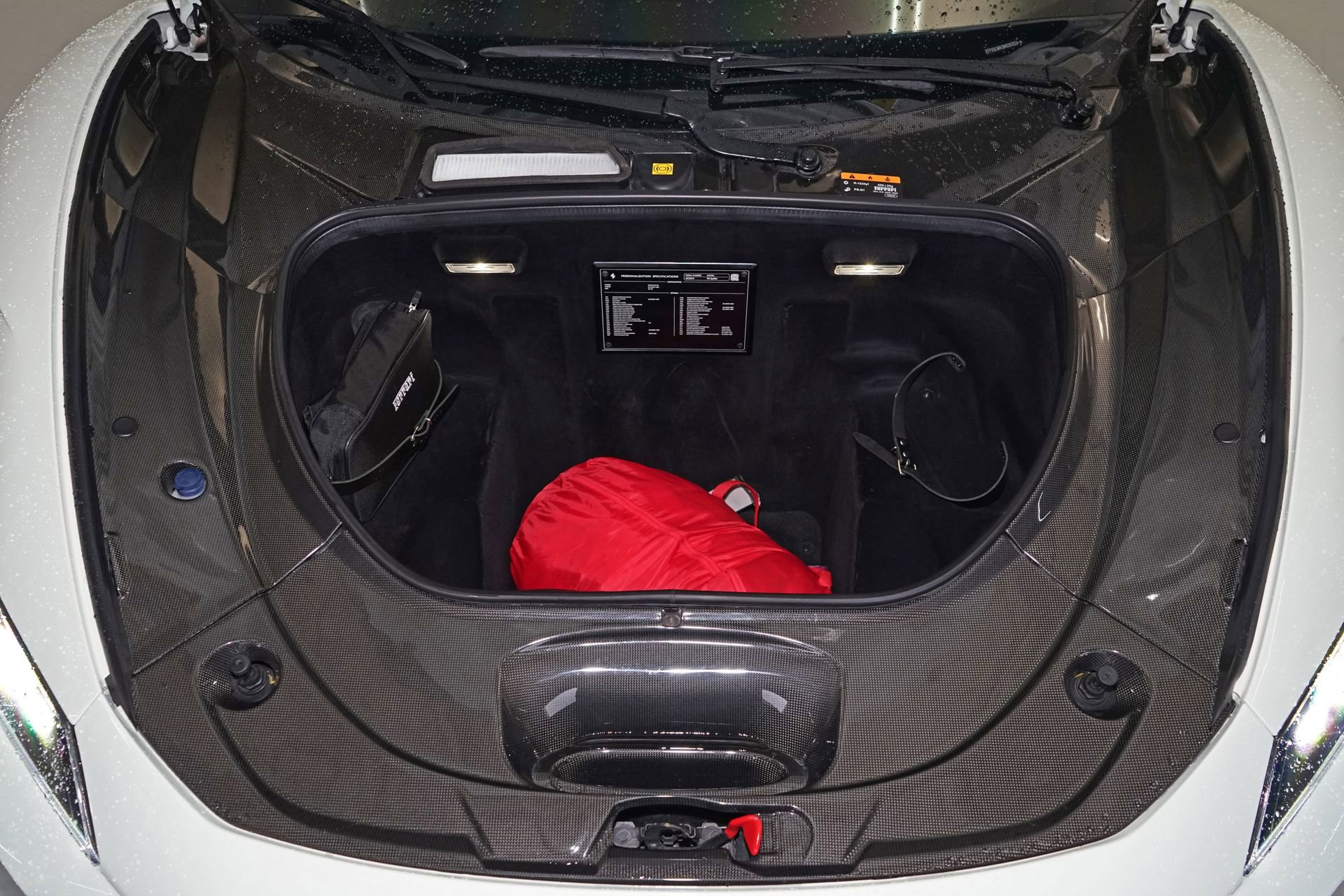 Used 2021 Ferrari F8 Tributo image 36