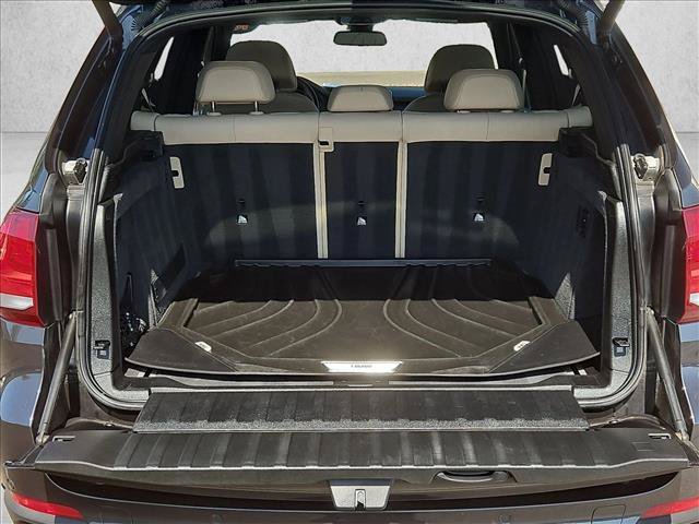 Used 2018 BMW X5 xDrive50i AWD/4WD image 6