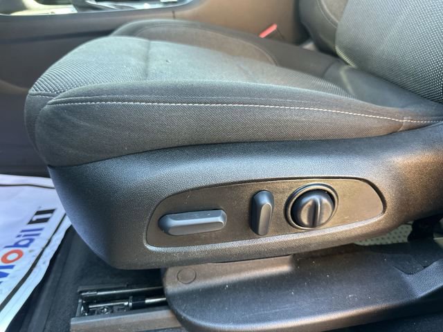 Used 2023 Chevrolet Traverse LT w/ LPO, Floor Liner Package image 12