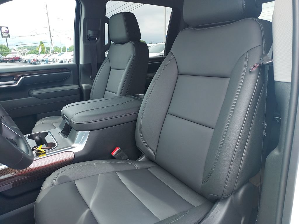 New 2026 Chevrolet Silverado 2500 LT w/ All Star Edition AWD/4WD image 17