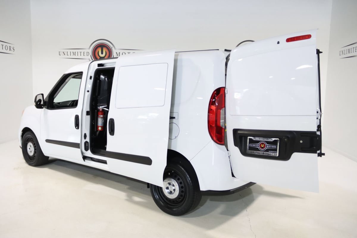 Used 2022 RAM ProMaster City Tradesman FWD image 30