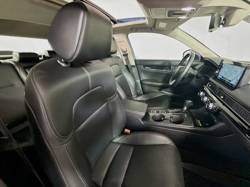 Used 2022 Honda Civic Touring image 27