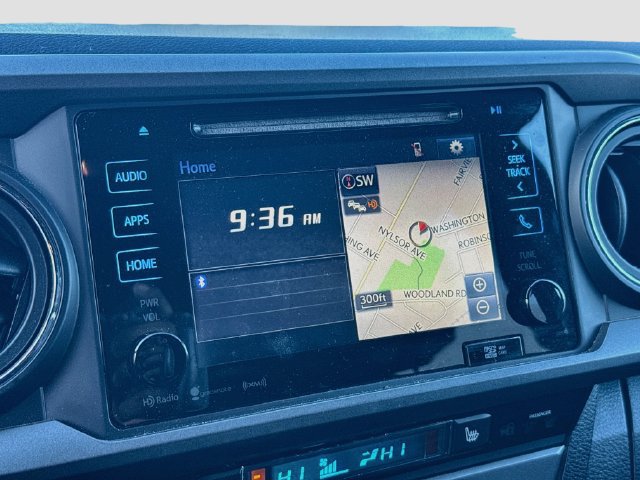 Used 2017 Toyota Tacoma TRD Pro AWD/4WD image 17