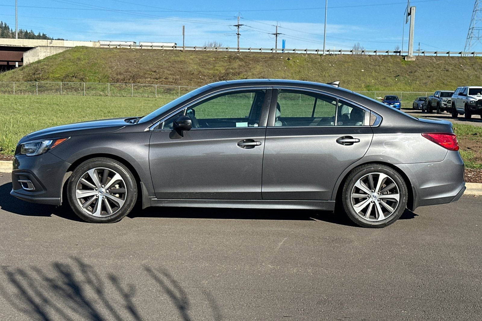 Used 2019 Subaru Legacy 2.5i Limited w/ Popular Package #2A image 6