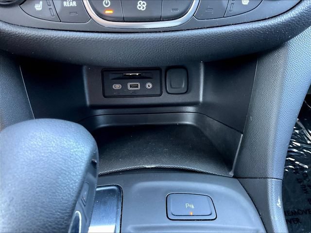 Certified 2024 Chevrolet Equinox LT FWD image 18