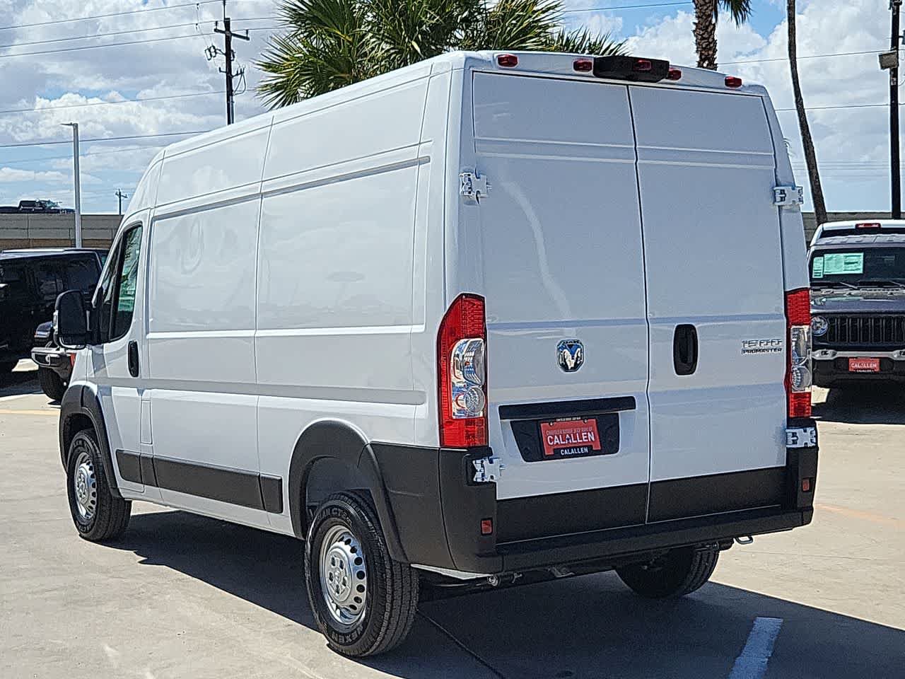 New 2026 RAM ProMaster 1500 w/ Premium Convenience Group FWD image 12