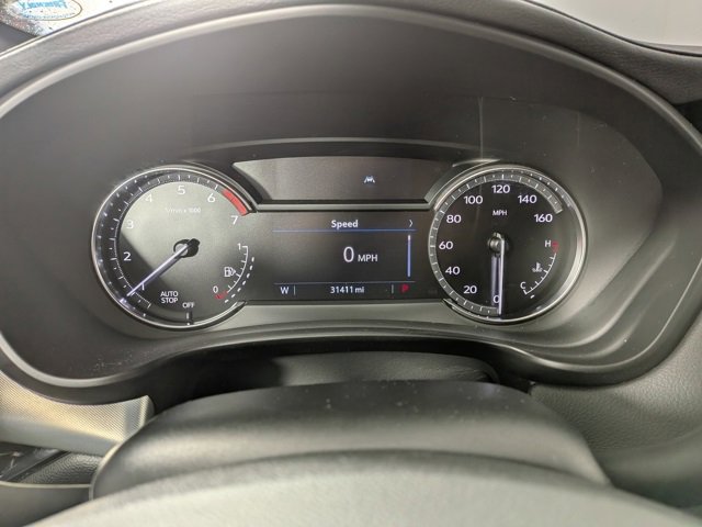 Certified 2023 Cadillac XT4 Premium Luxury w/ Cold Weather Package image 4