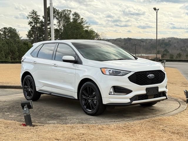 Used 2024 Ford Edge ST-Line image 9