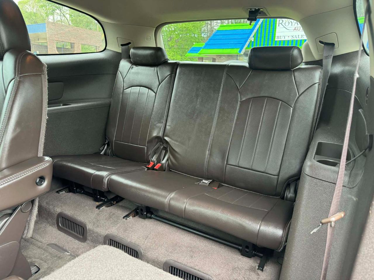 Used 2014 Buick Enclave Leather image 13