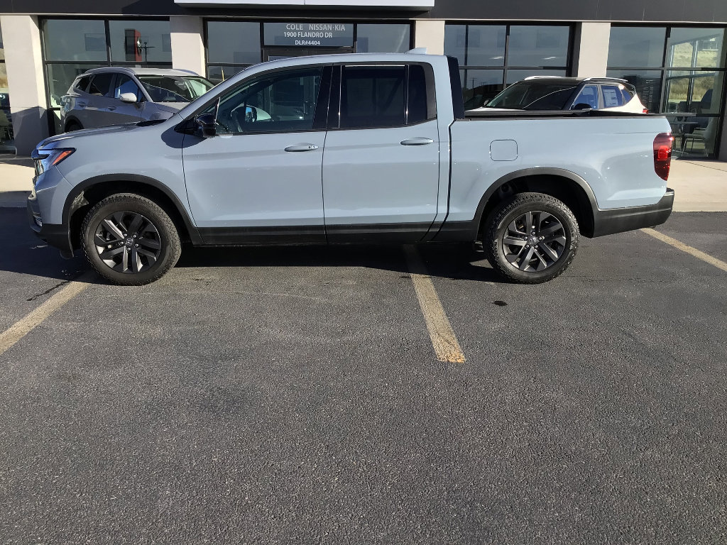 Used 2024 Honda Ridgeline Sport image 3