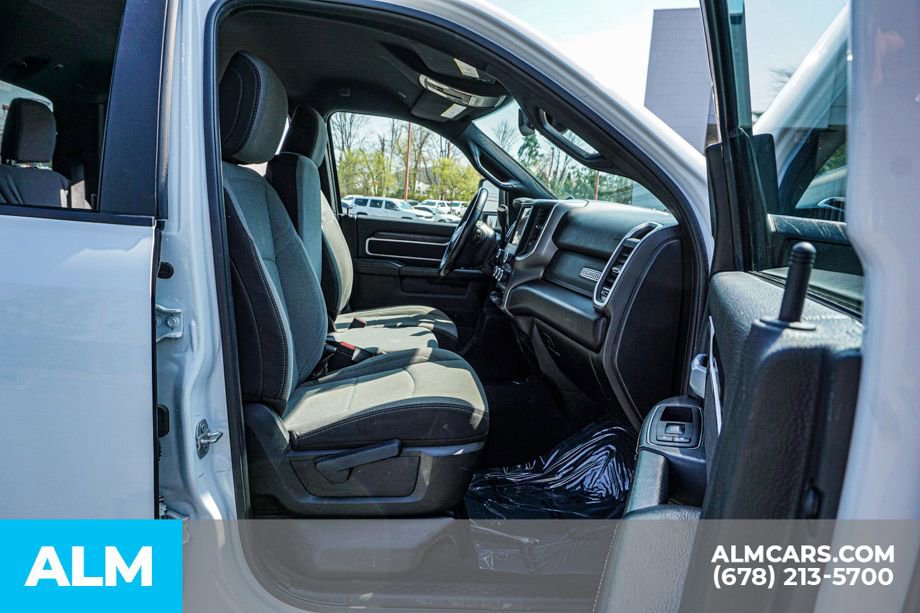 Used 2024 RAM 3500 Big Horn AWD/4WD image 23