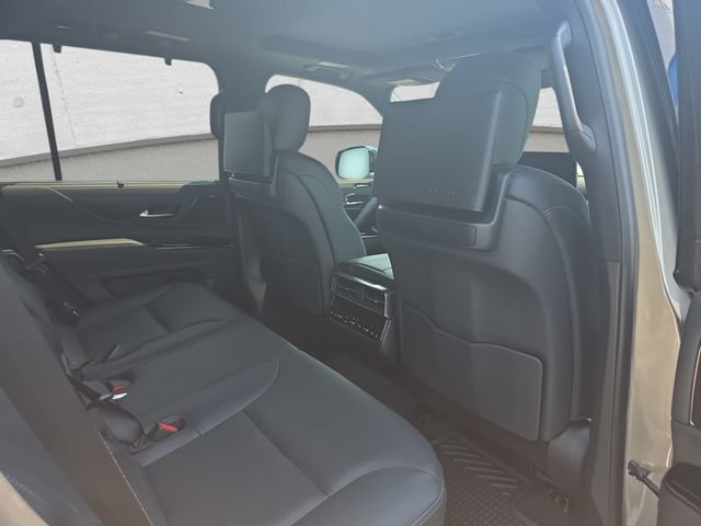 New 2026 Lexus LX 600 4WD w/ Luxury Package image 11