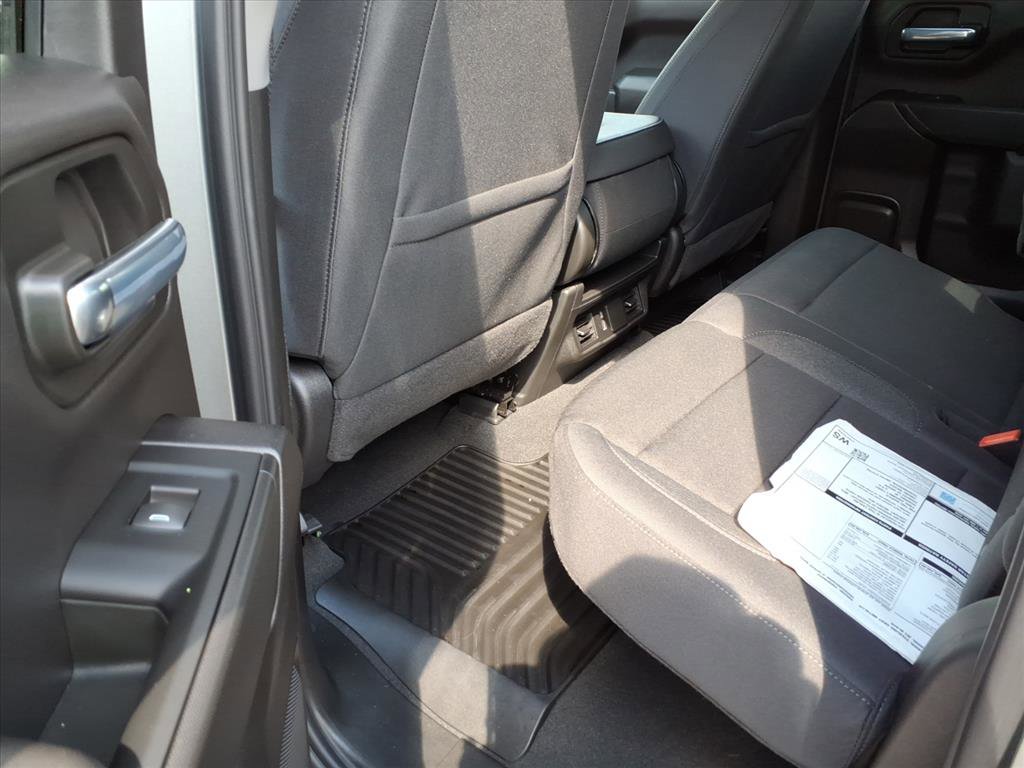 Used 2026 Chevrolet Silverado 1500 Custom AWD/4WD image 31