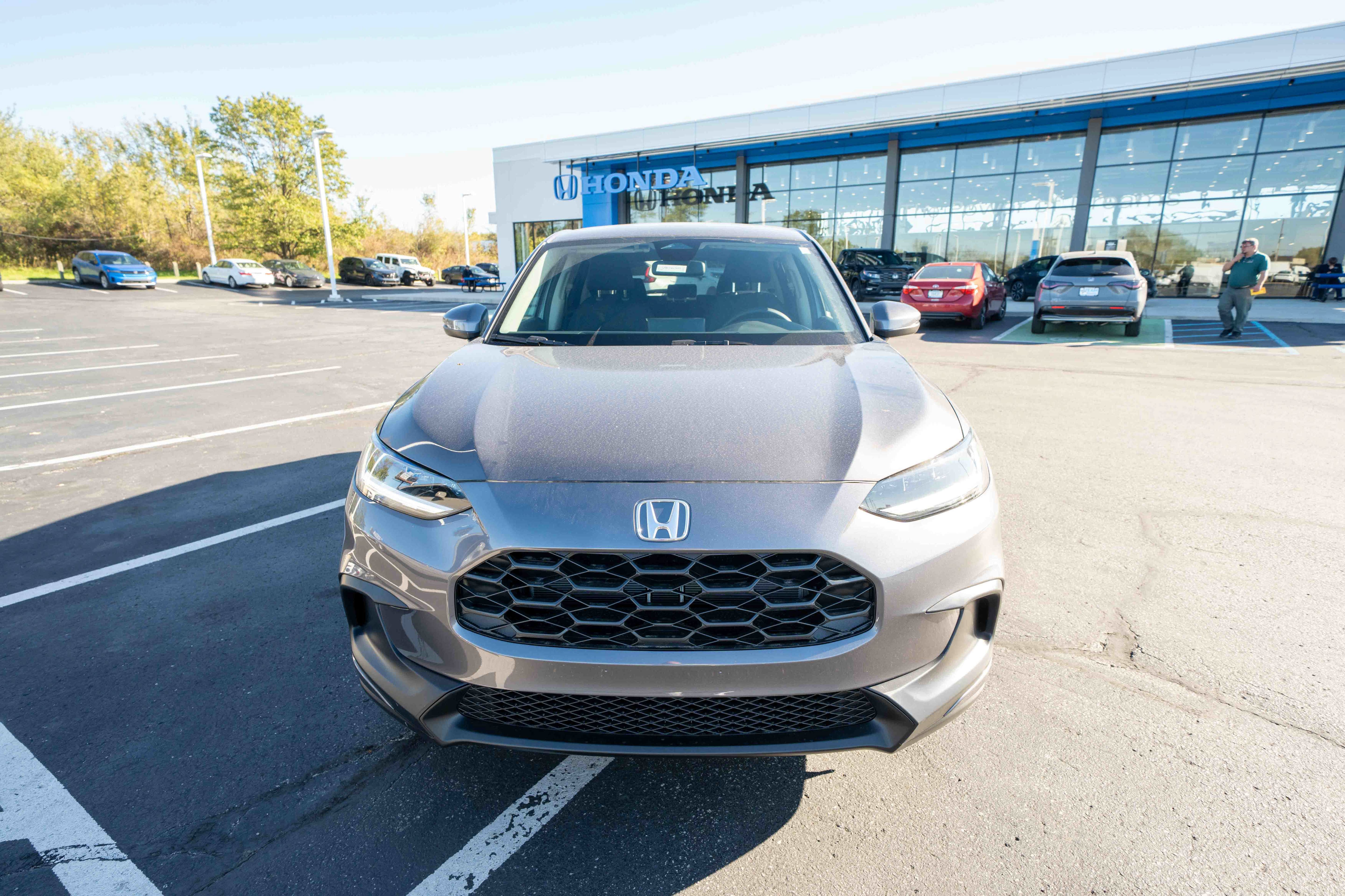 New 2027 Honda HR-V LX image 2