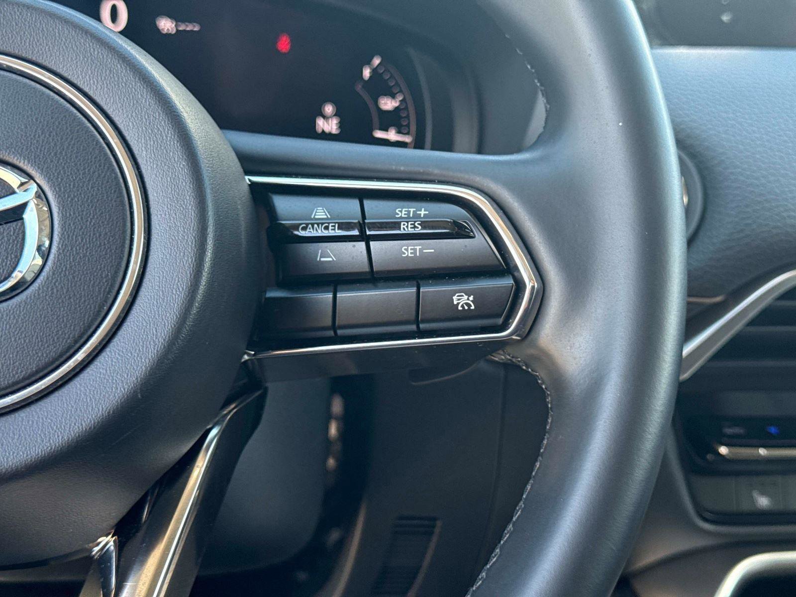 Certified 2024 MAZDA CX-90 Plug-In Hybrid w/ Preferred image 30