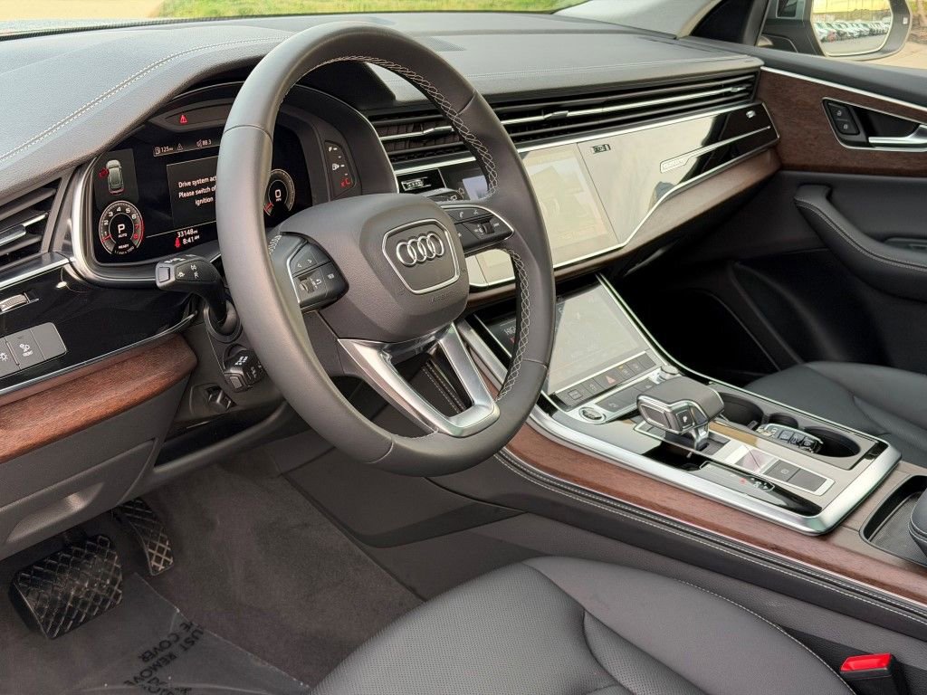 Certified 2023 Audi Q8 Premium Plus w/ Premium Plus Package image 26