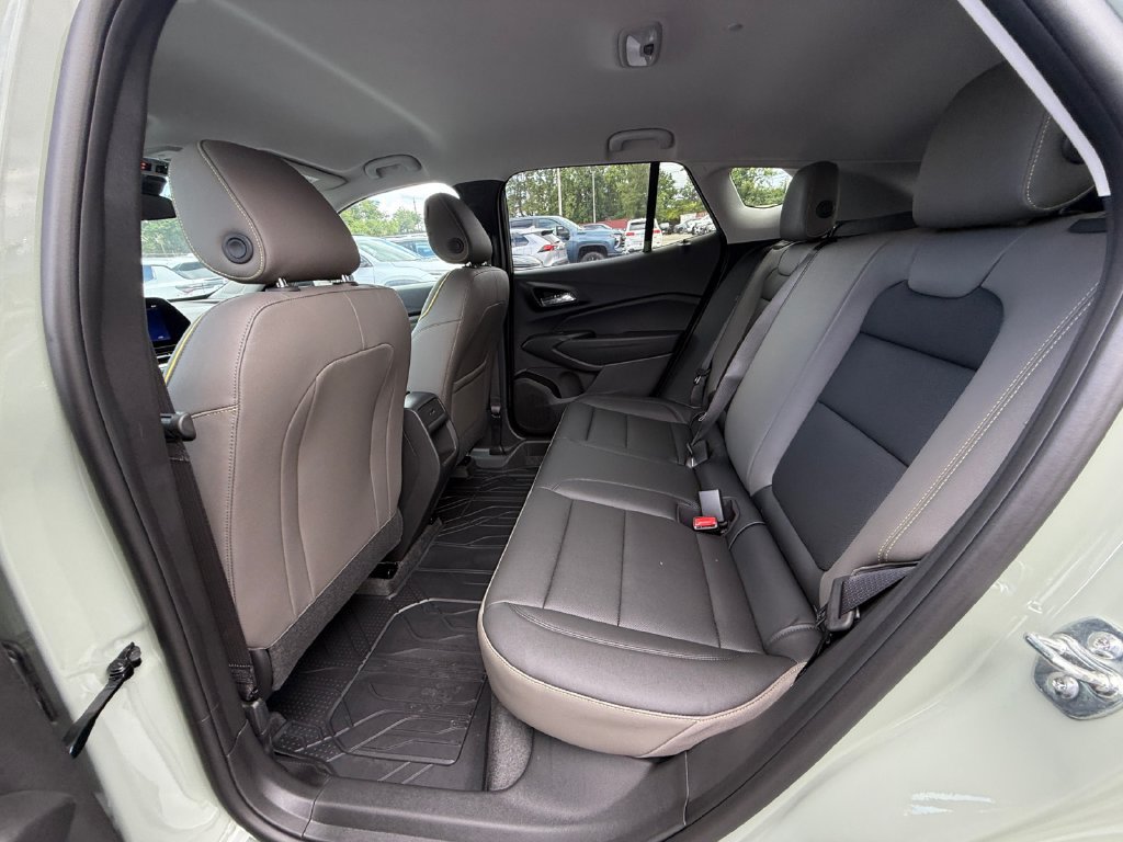 New 2026 Chevrolet Trax ACTIV FWD image 22