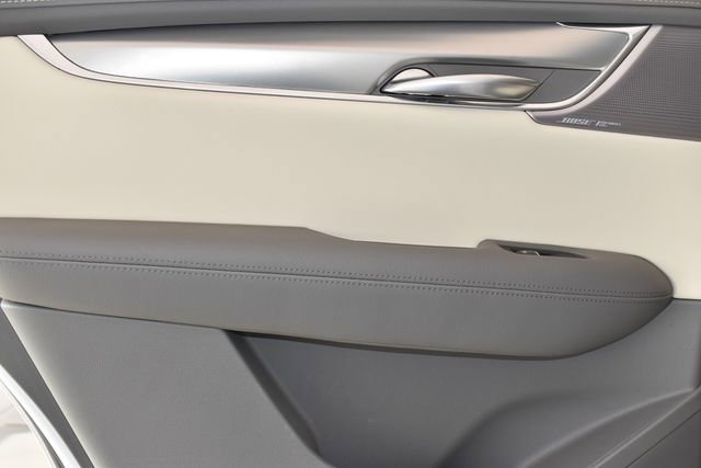 Used 2023 Cadillac XT5 Premium Luxury image 18