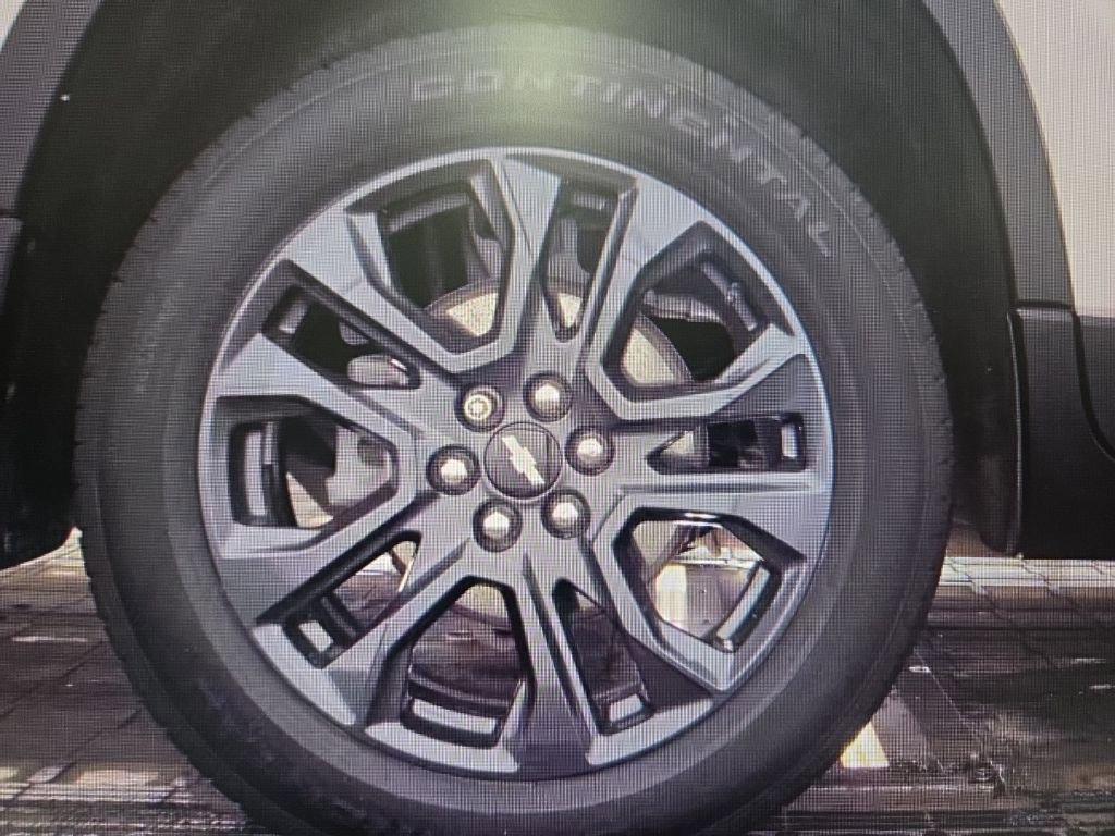 Used 2021 Chevrolet Traverse RS w/ LPO, Cargo Package image 14