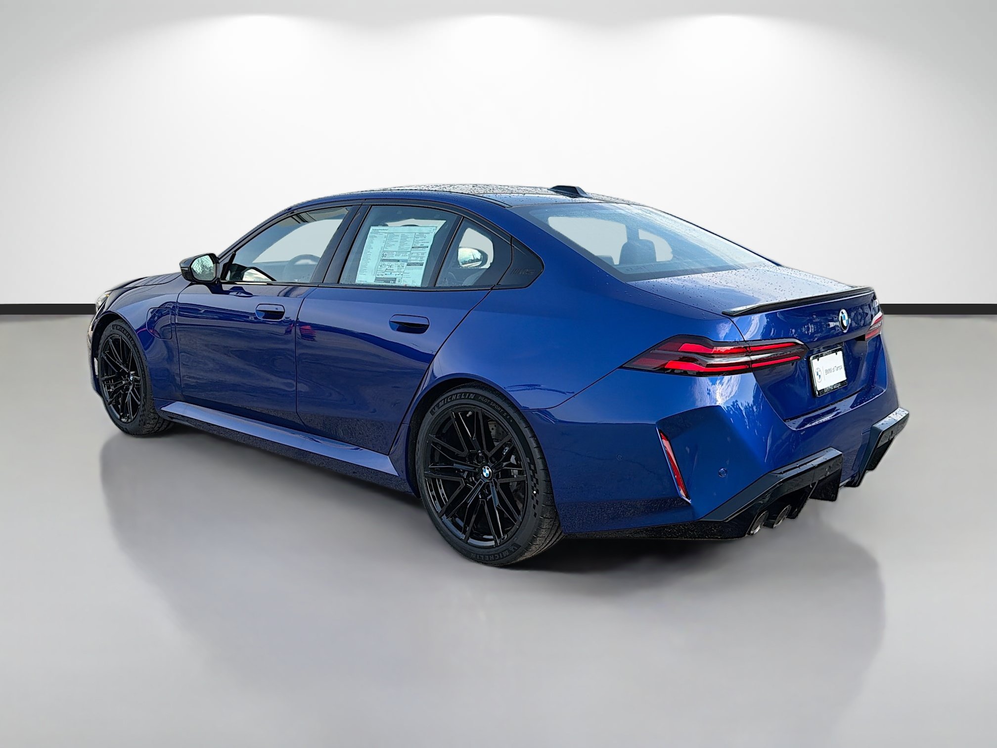 New 2027 BMW M5 w/ Carbon Package AWD/4WD image 5