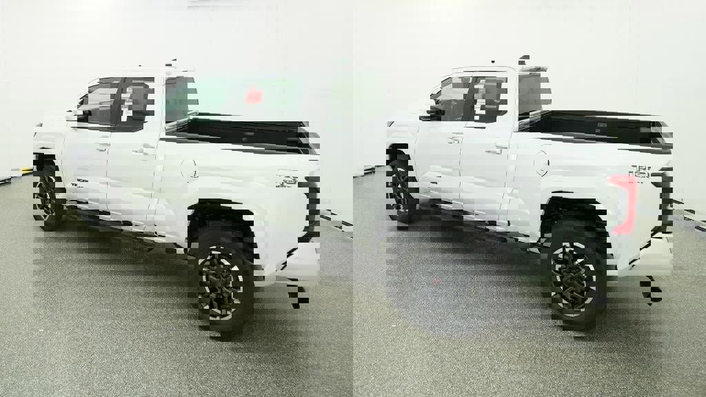 New 2026 Toyota Tacoma TRD Sport AWD/4WD image 4