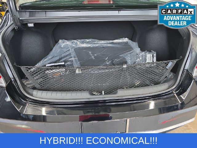 Used 2026 Hyundai Elantra Hybrid FWD image 13