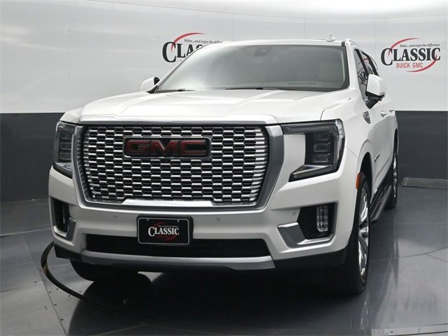 Used 2021 GMC Yukon Denali w/ LPO, Illumination Package image 4