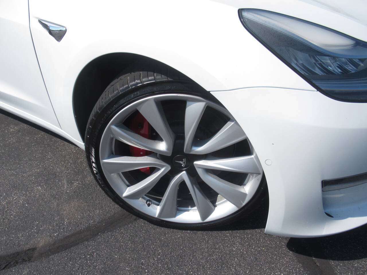 Used 2019 Tesla Model 3 Performance AWD/4WD image 4