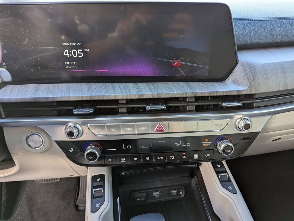 Certified 2023 Kia Telluride EX w/ EX Captain's Chair Package image 20