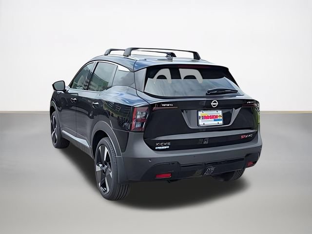 New 2026 Nissan Kicks SR w/ Cold Weather Package AWD/4WD image 4