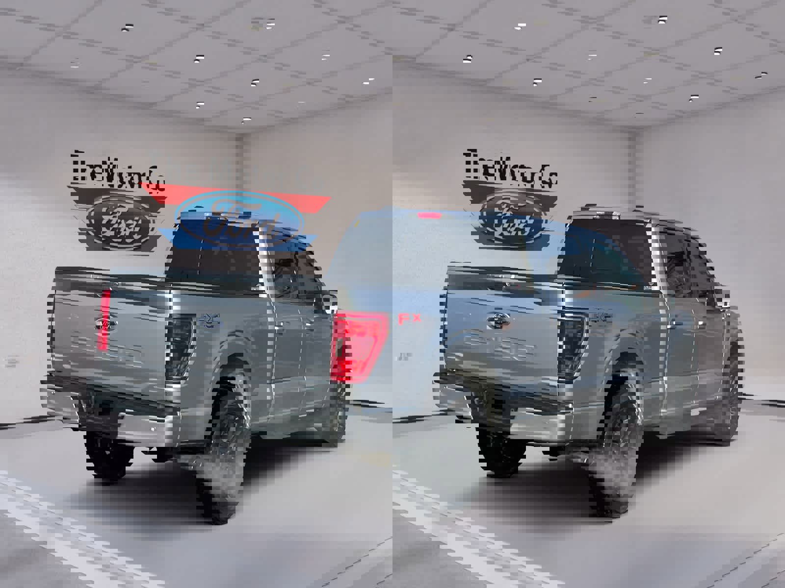 Certified 2023 Ford F150 XLT w/ Equipment Group 302A High image 5