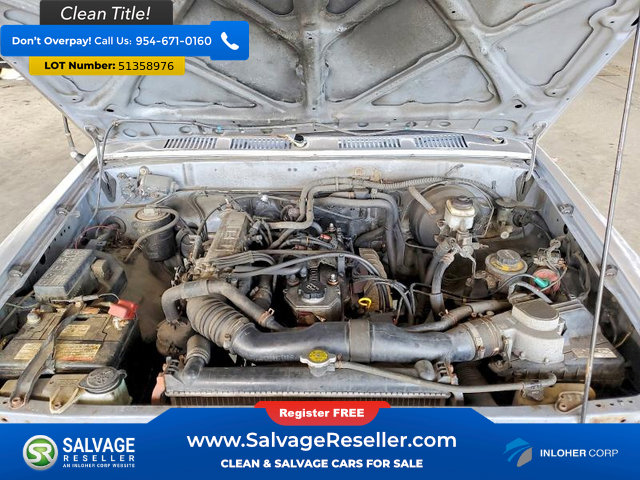 Used 1989 Toyota Pickup Deluxe RWD image 15