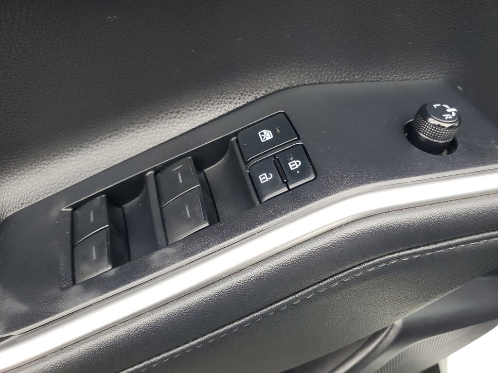 Used 2021 Toyota Highlander XSE image 22