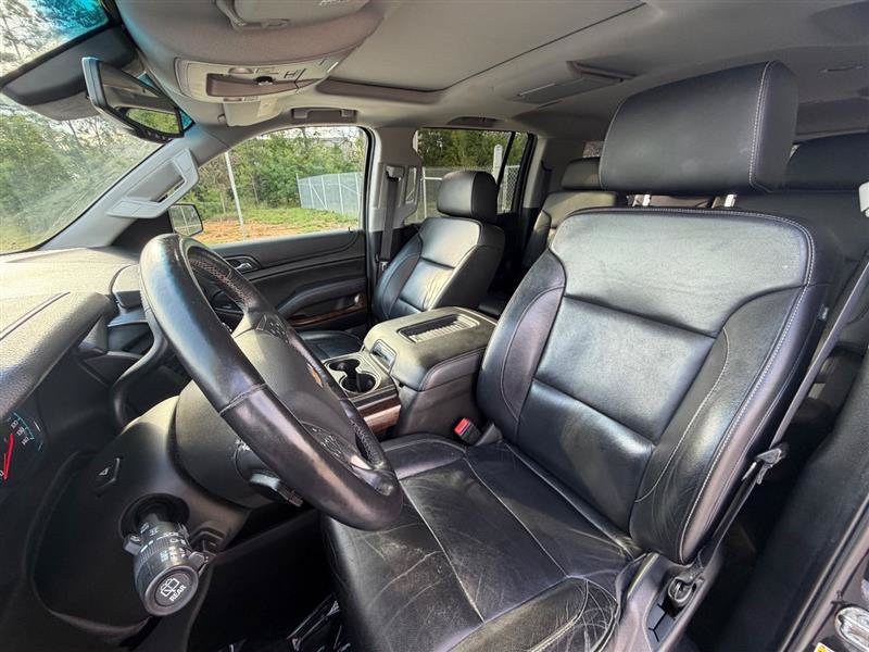 Used 2017 Chevrolet Suburban LT w/ LT Signature Package AWD/4WD image 13