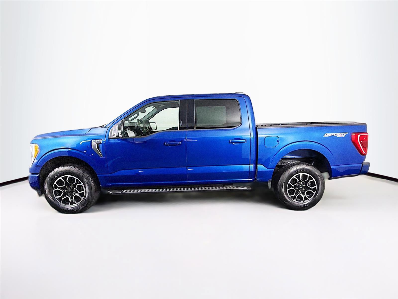 Used 2023 Ford F150 XLT w/ Equipment Group 302A High image 4