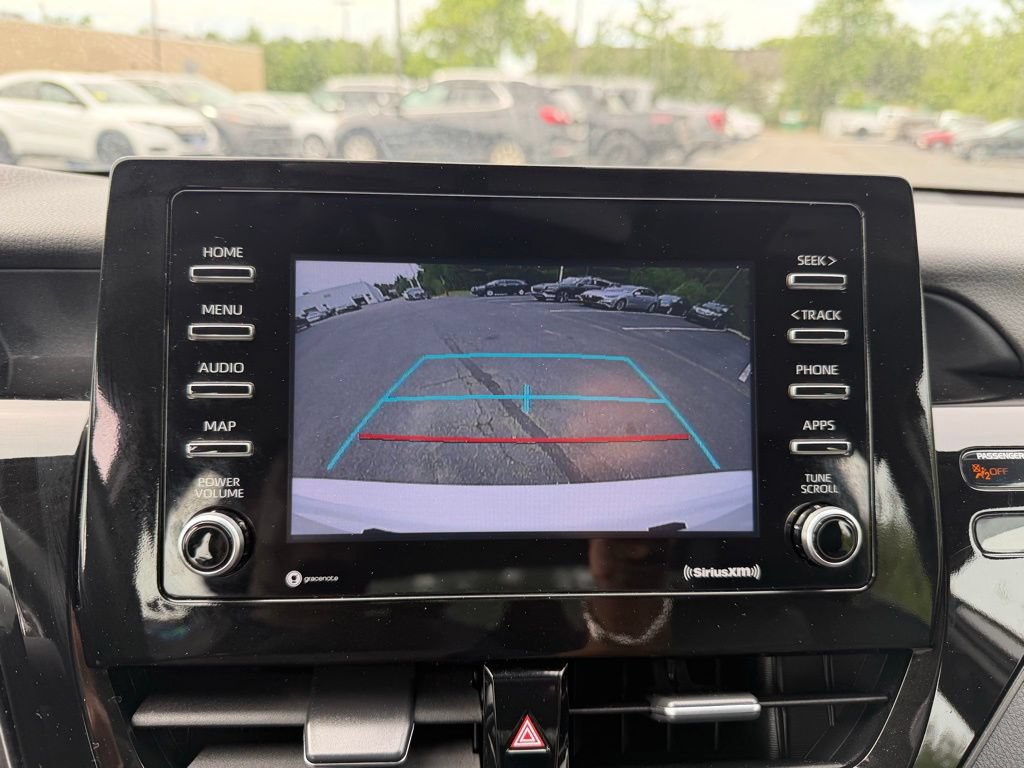 Used 2024 Toyota Camry SE FWD image 11