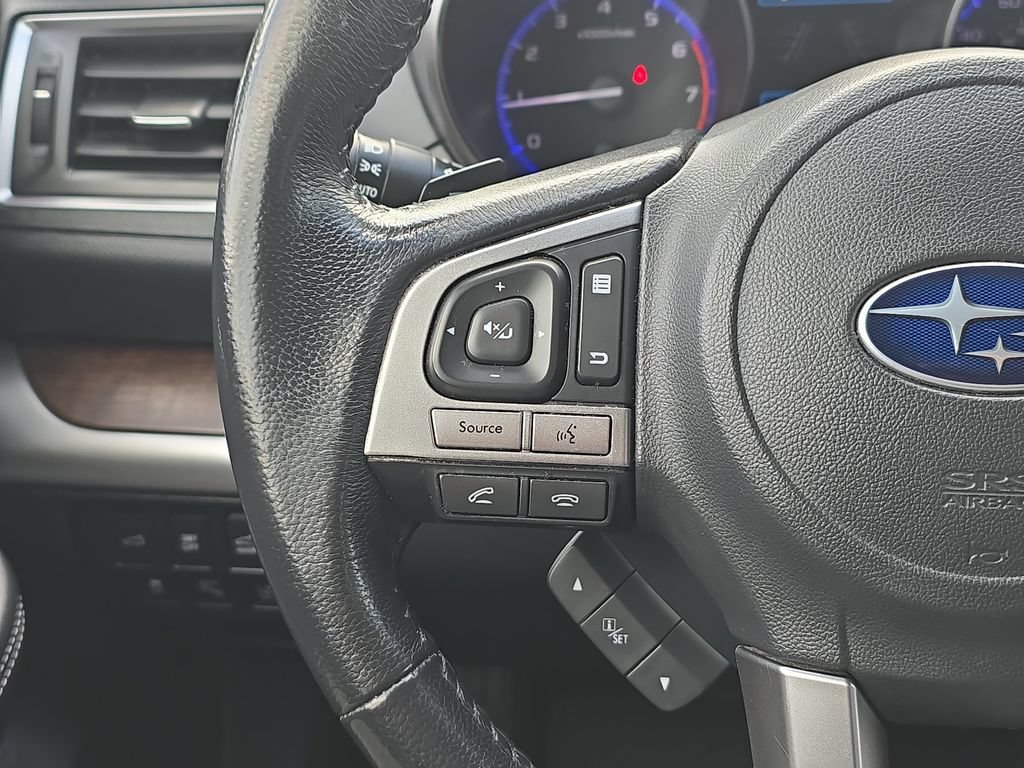 Used 2017 Subaru Outback 2.5i Limited AWD/4WD image 17