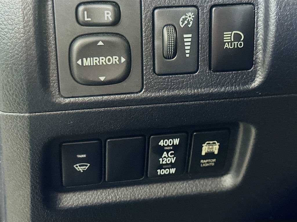 Used 2021 Toyota 4Runner TRD Off-Road Premium AWD/4WD image 21