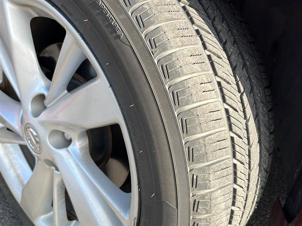 Used 2015 Nissan Altima 2.5 SV w/ Convenience Package image 15