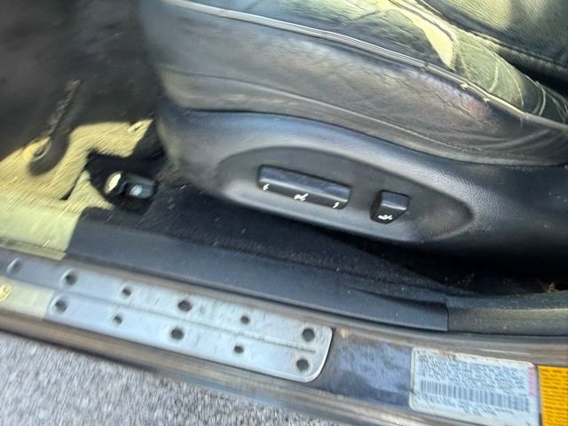 Used 2002 Lexus IS 300 image 16