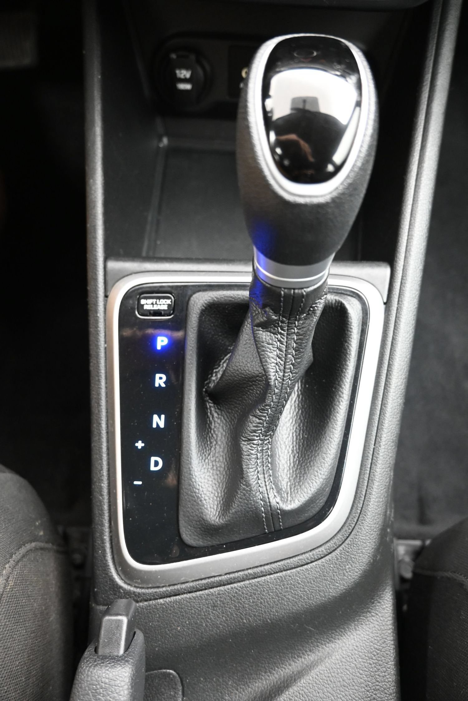 Used 2022 Hyundai Accent SEL FWD image 19
